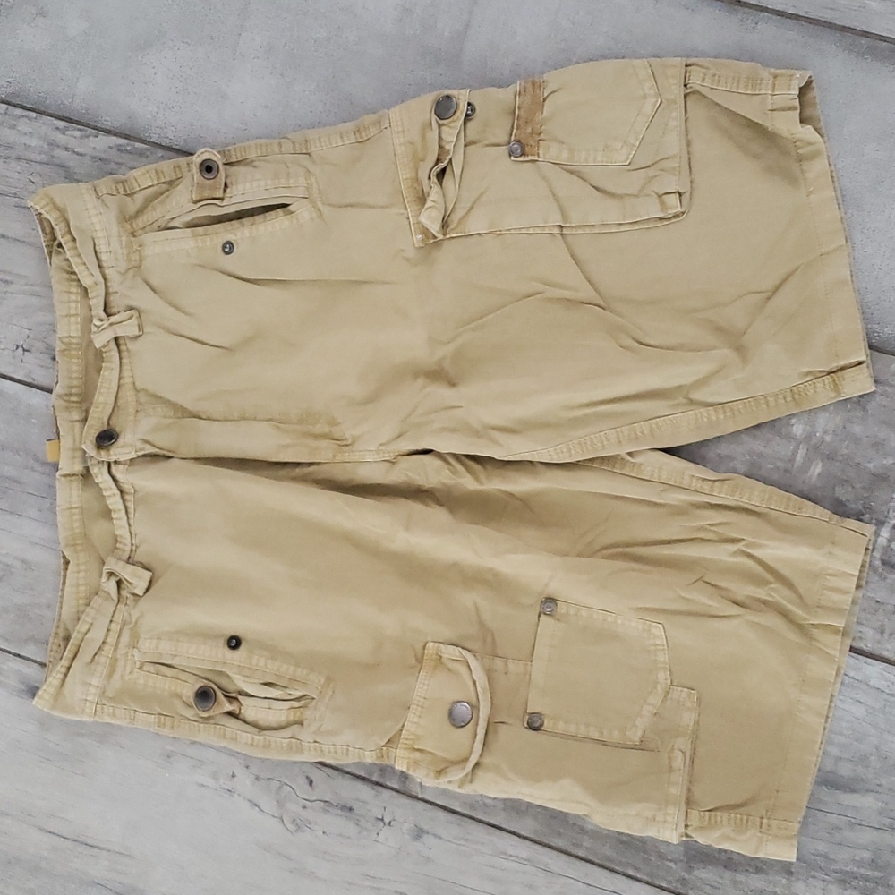 Brooklyn Laundry beige cargo shorts  with size in the pockets size 30 #11